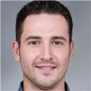 Nachhilfe in Mathe für Grundschüler: Nachhilfelehrer mit Spezialisierung auf Mathematische Grundlage.